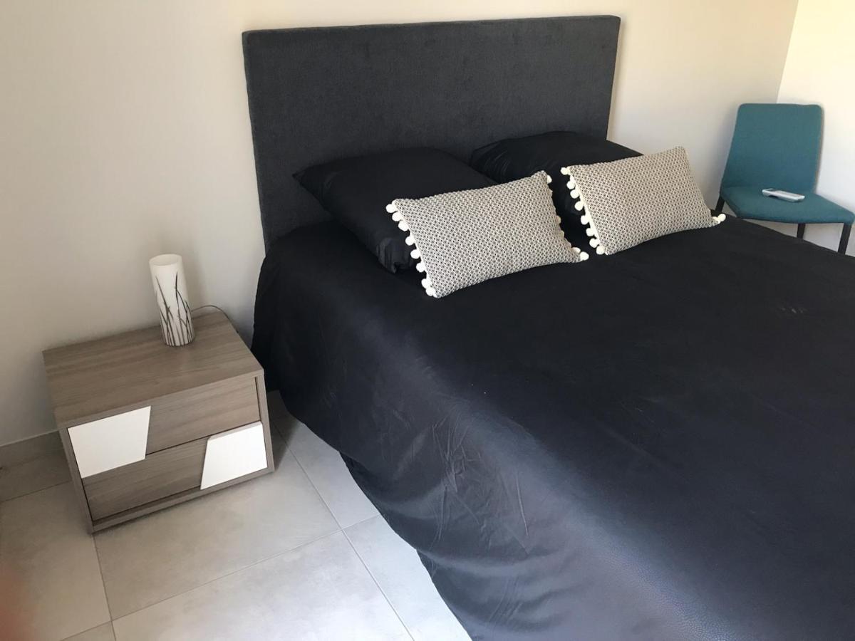T3 Neuf Avec Grand Jardin - Proche Des Plages Saint-Cyr-sur-Mer Esterno foto